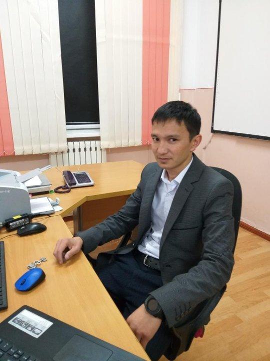Тілеген Асқар Құдайбергенұлы. Ақпараттық технология бойынша директордың орынбасары.